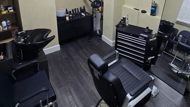 A barber chair and the tool chest